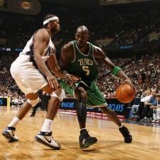 中国足彩竞彩网：哈兰德赛后被问及争冠压力 戏谑回应，至少我没被卡拉格说自私！