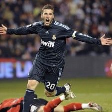 【足彩网】震惊！15岁中国天才闪耀西甲豪门 青训营12场独造9球引世界瞩目